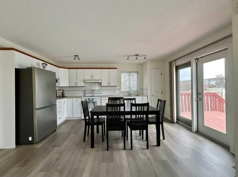 Property Photo:  139 Bridlewood Circle SW  AB T2Y 3L1 