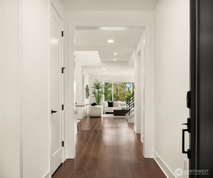 Property Photo:  7967  112th Lane SE  WA 98056 