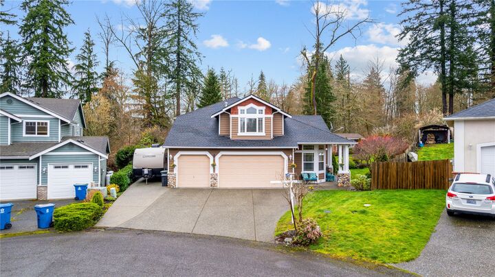 Property Photo:  12823  200th Avenue SE  WA 98272 