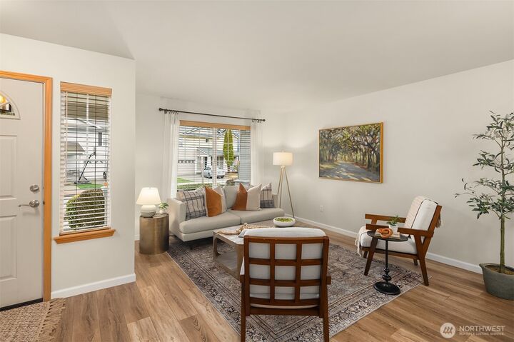 Property Photo:  10116  224th Avenue NE  WA 98053 