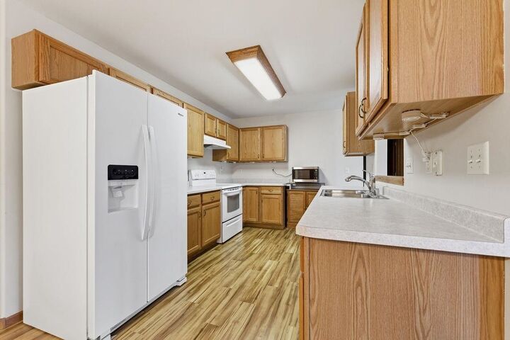 Property Photo:  1399 W South Park Avenue  WI 54902 