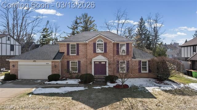 Property Photo:  2824 Hunter Heights Drive  MI 48324 