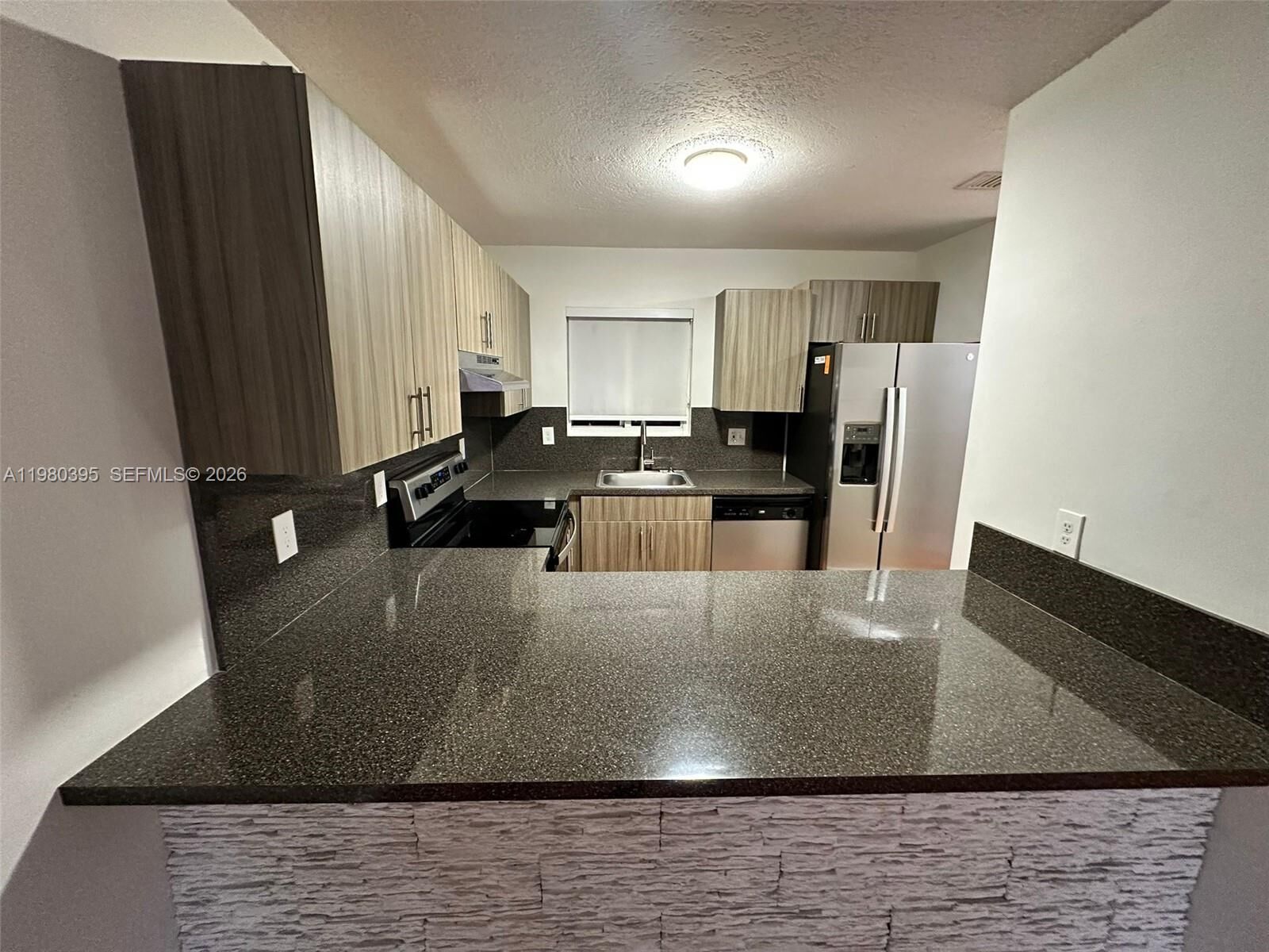 Property Photo: 6235 Kendale Lakes Cir 237 FL 33183