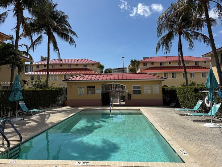 Property Photo: 2032 NE 167th St 3-136 FL 33162