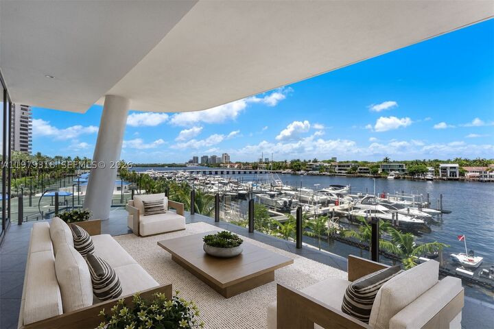 Property Photo:  5 Grove Isle Dr S304  FL 33133 