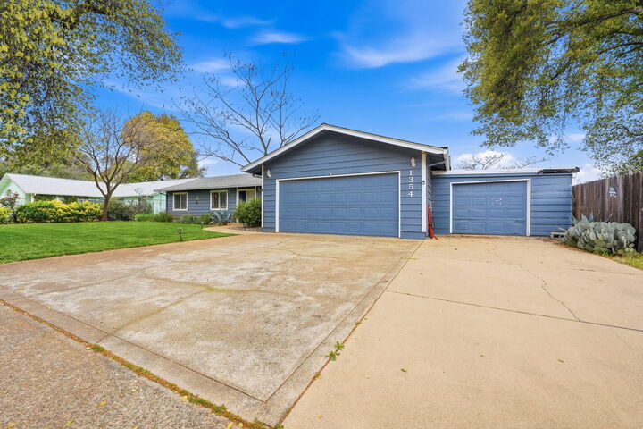 Property Photo:  1354 Harpole Road  CA 96002 