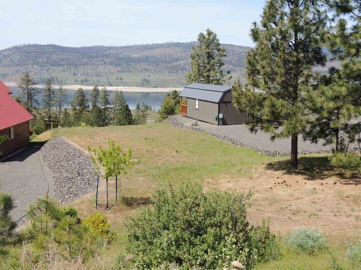 Property Photo:  39725 Peach Orchard Way N.  WA 99122 