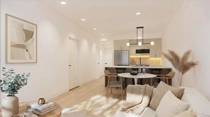 Property Photo: 807 Mary St BC V9A 3W6