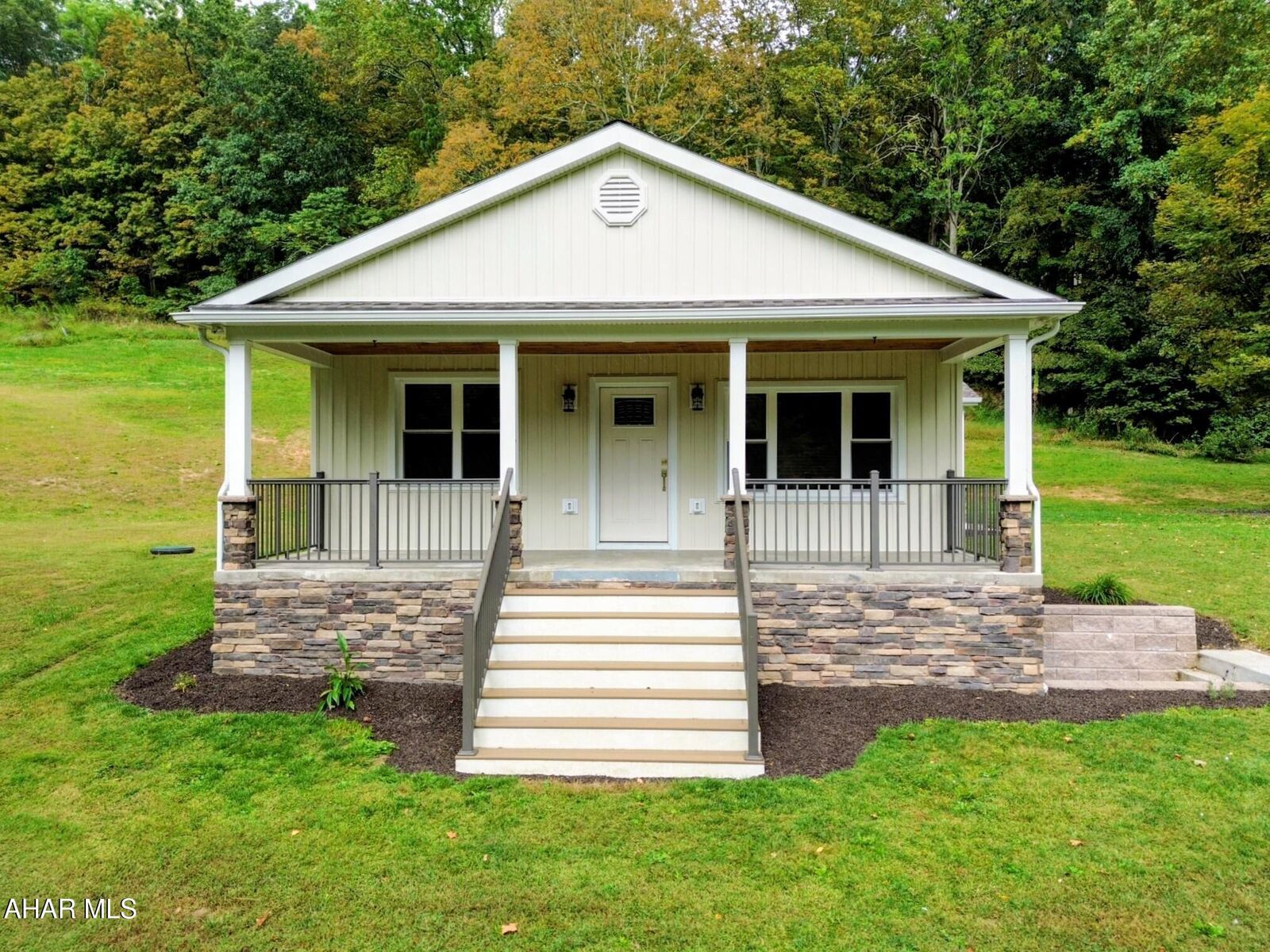 Property Photo:  13512 Black Valley Road  MD 21530 