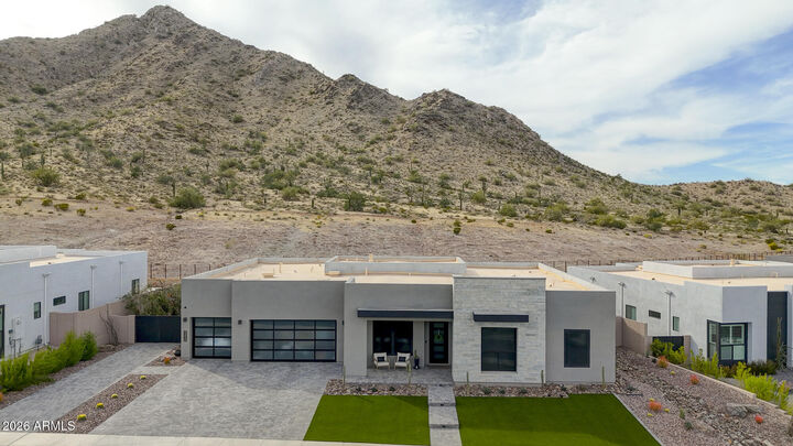 Property Photo:  33930 N Borgata Trail  AZ 85144 