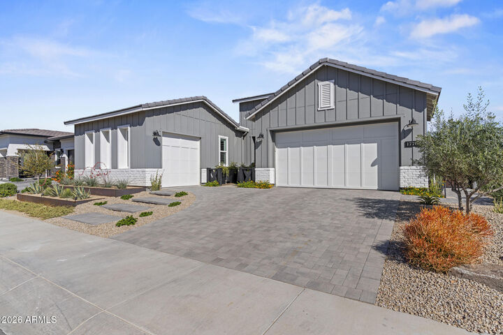 Property Photo:  17702 W Guthrie Street  AZ 85388 