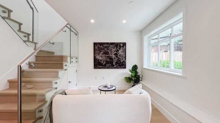 Property Photo: 1155 Keefer Street BC V6A 1Z2