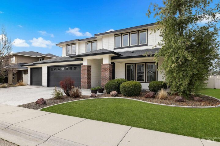 Property Photo: 2145 W Verona Dr ID 83646