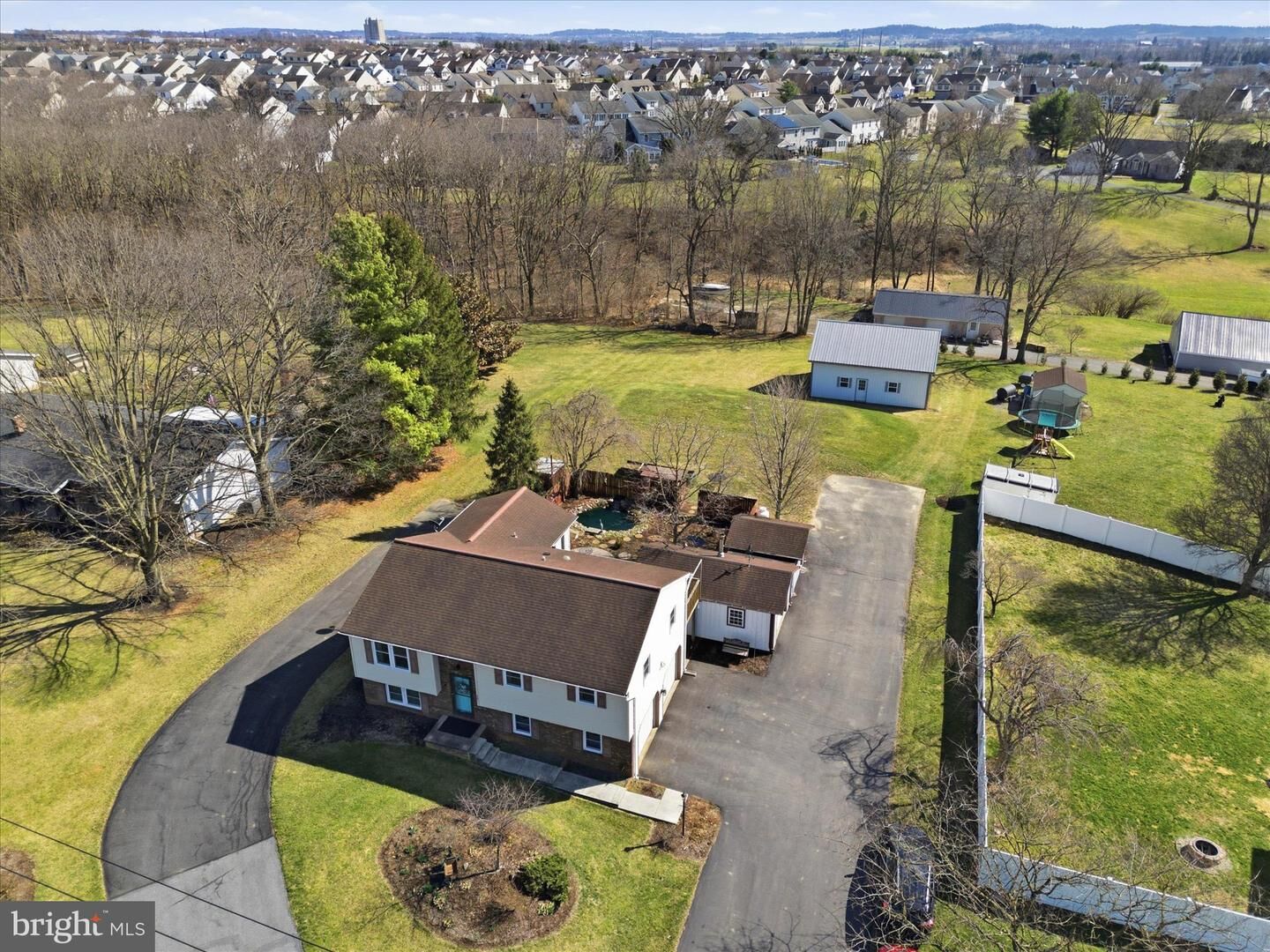 Property Photo:  3481 Mount Joy Road  PA 17552 