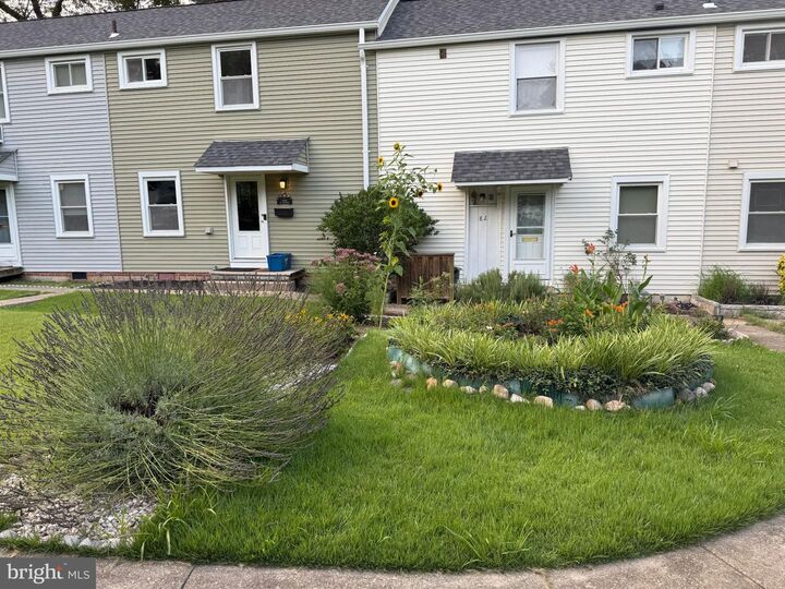 Property Photo: 8 Southway L MD 20770