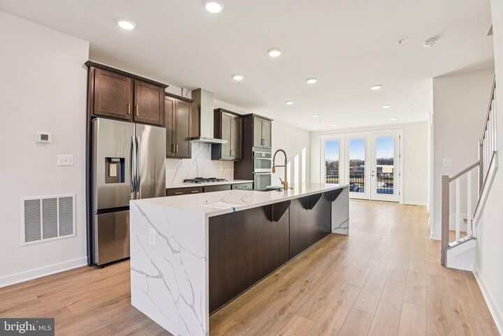 Property Photo:  17316 Hardisty Way Way 8E  MD 20715 