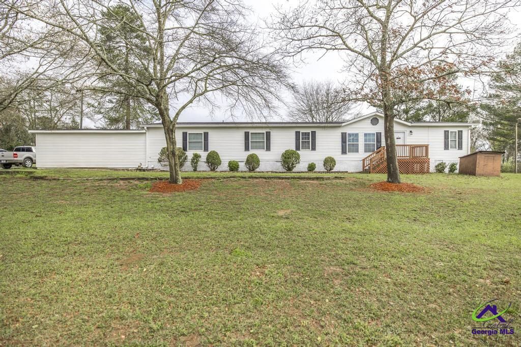 Property Photo:  319 Pope Road  GA 31078 