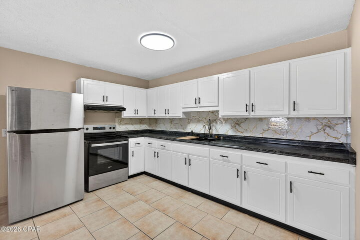 Property Photo:  4017 Silver Sands Road  FL 32408 