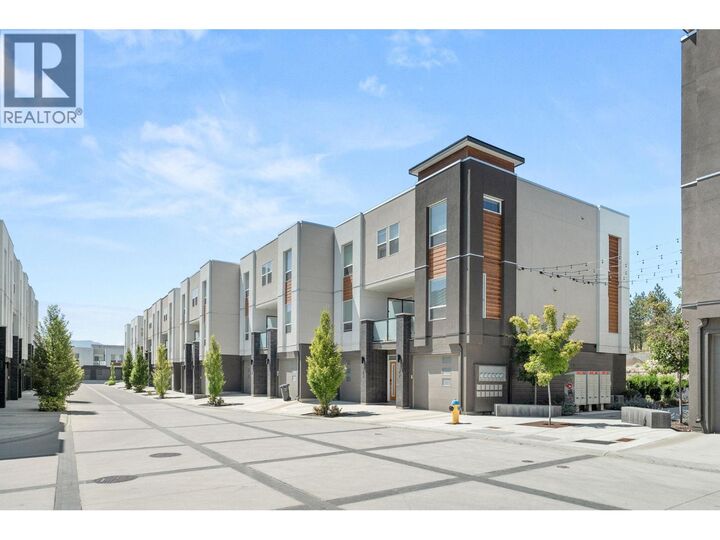 Property Photo: 610 Academy Way 117 BC V1V 0E8