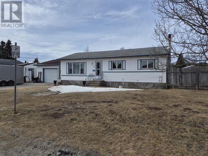 Property Photo: 18 Lloyd Irwin Street ON P0T 2E0