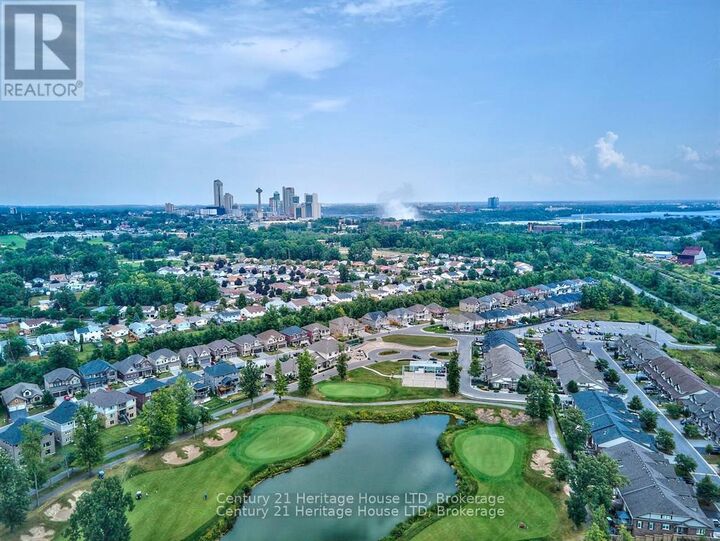 Photo de la propriété:  7711 Green Vista Gate 1001  ON L2G 0Y9 