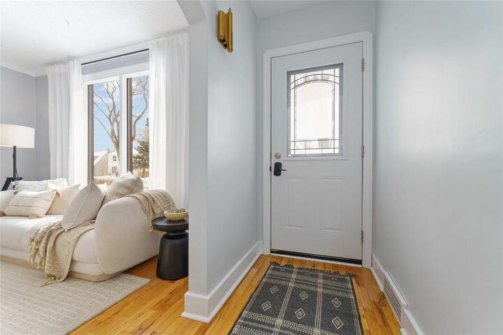 Photo de la propriété: 31 Oakview Avenue MB R2K 0R6