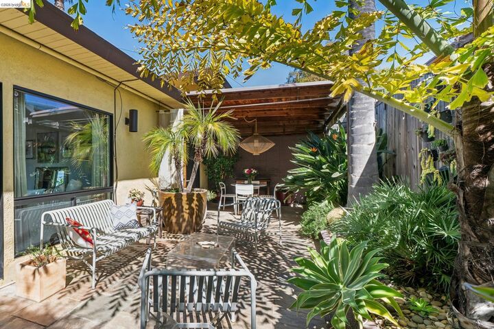 Property Photo: 2938 Morgan Ave CA 94602