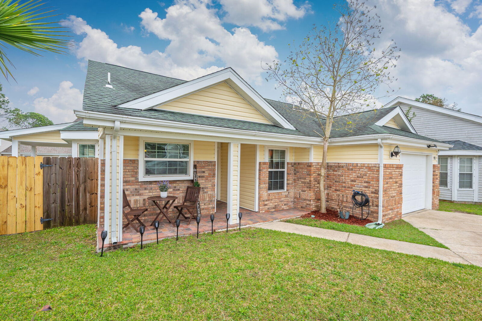 Property Photo: 1915 Heartland Drive FL 32547