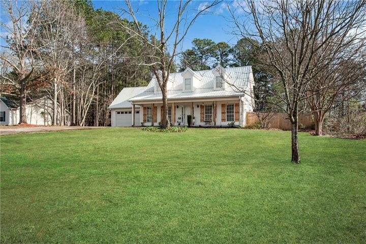 Property Photo: 333 Oxford Way GA 30680