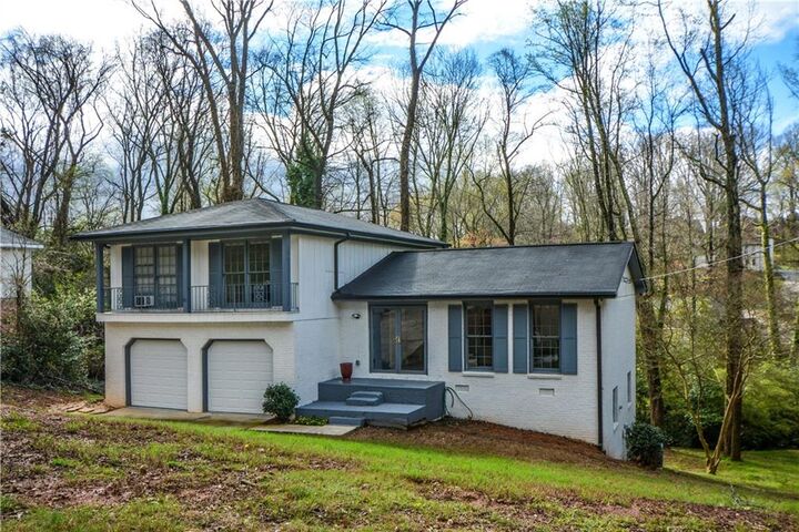 Property Photo: 643 Navarre Drive GA 30087