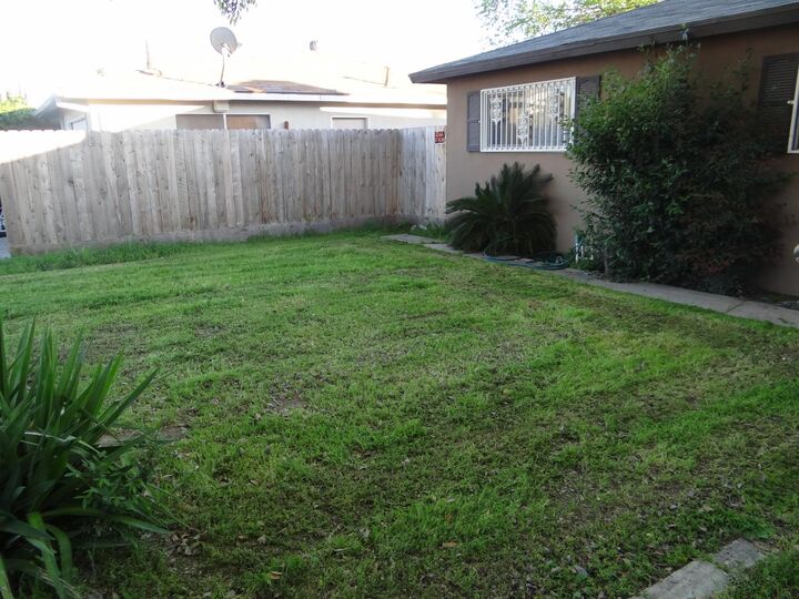 Property Photo:  4445 N Emerson Avenue  CA 93705 
