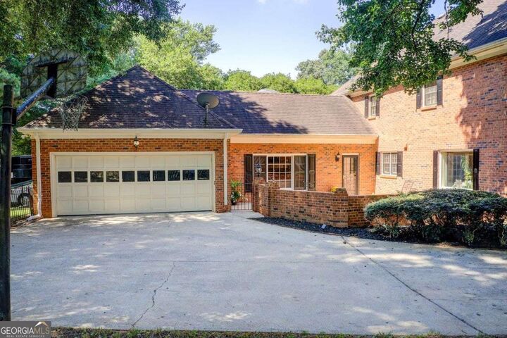 Property Photo: 854 Newcastle Drive SW GA 30047