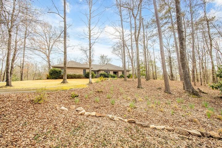 Property Photo: 9500 Chickasaw Court GA 31904
