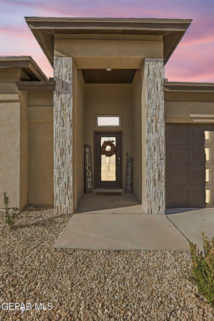 Property Photo:  51117 Sand Verbena Avenue  TX 79934 