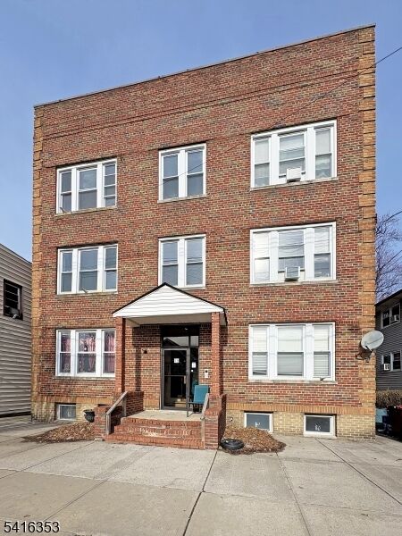 Property Photo:  75 Passaic Ave 3A  NJ 07110 