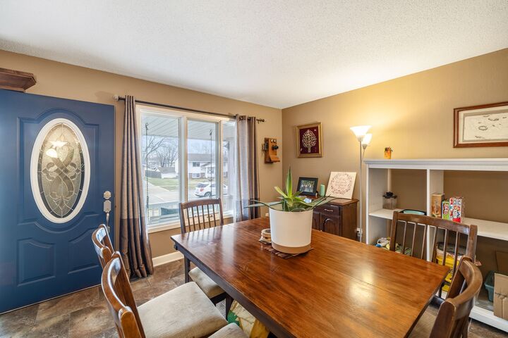 Property Photo:  1015 Linden Drive  IA 50211 