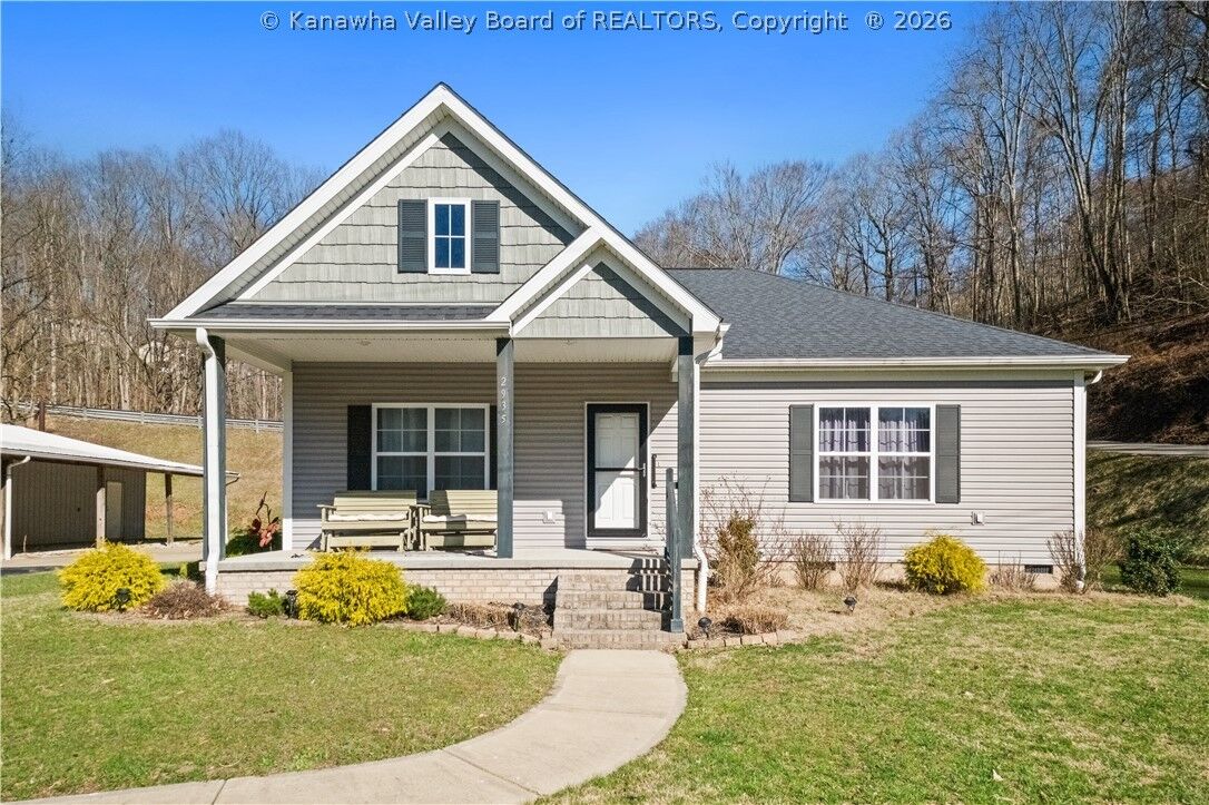 Property Photo:  2935 Newhouse Drive  WV 25302 