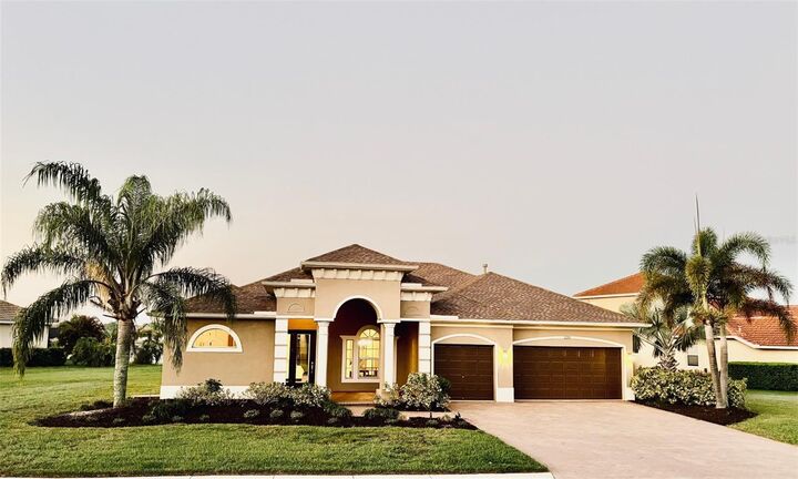 Property Photo:  226 Petrel Trail  FL 34212 