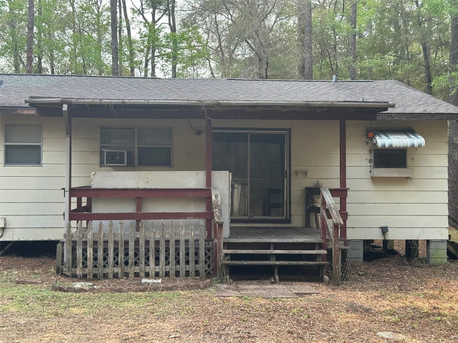 Property Photo:  5435 SW 204th Avenue  FL 34431 