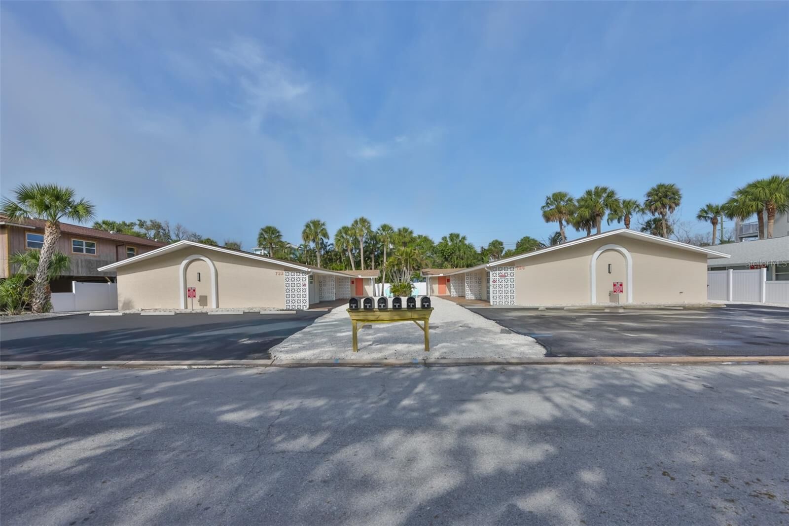 Property Photo: 722-724 1st Street FL 33785