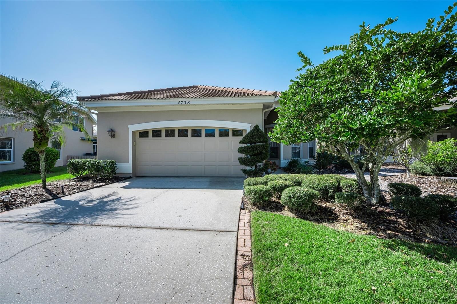 Property Photo:  4738 Pebble Brook Drive  FL 34677 