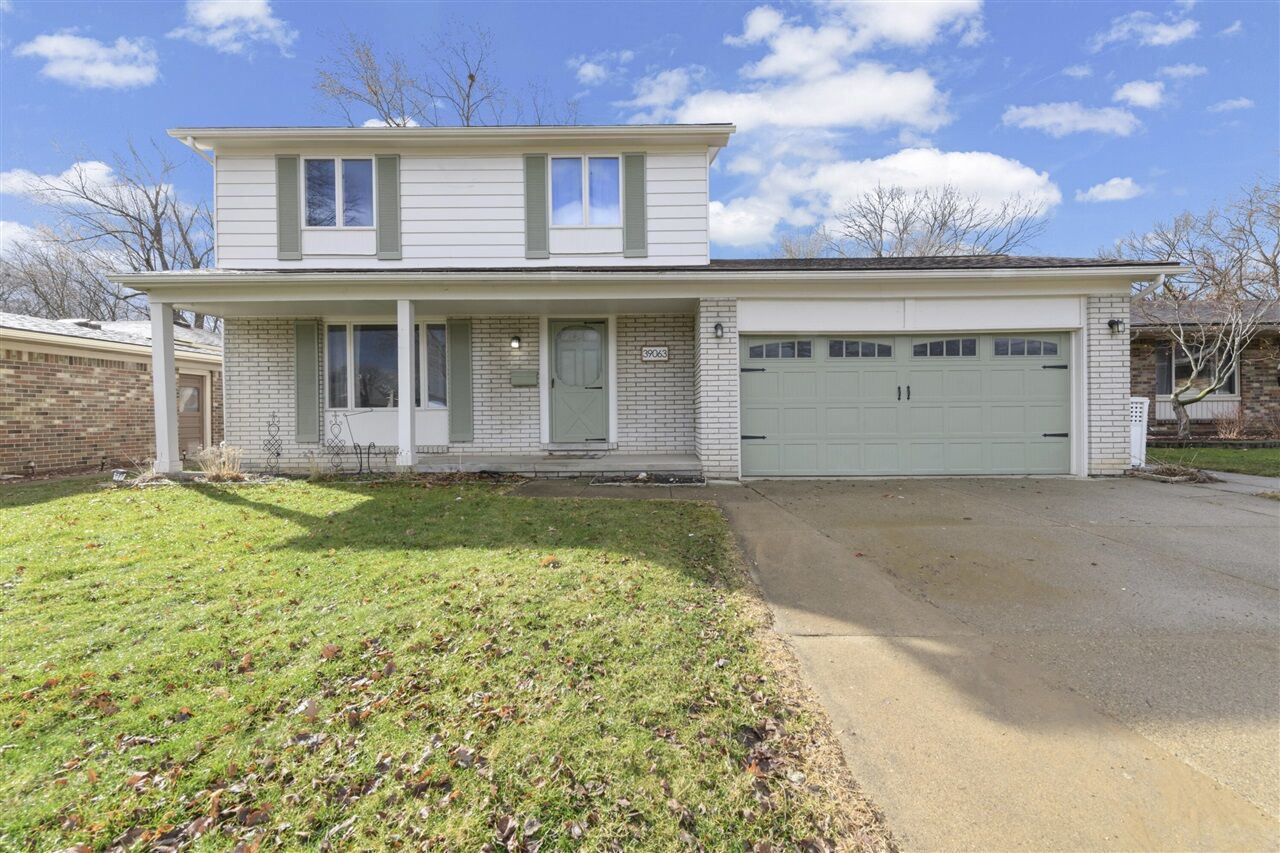 Property Photo: 39063 Grennada Street MI 48154-4748