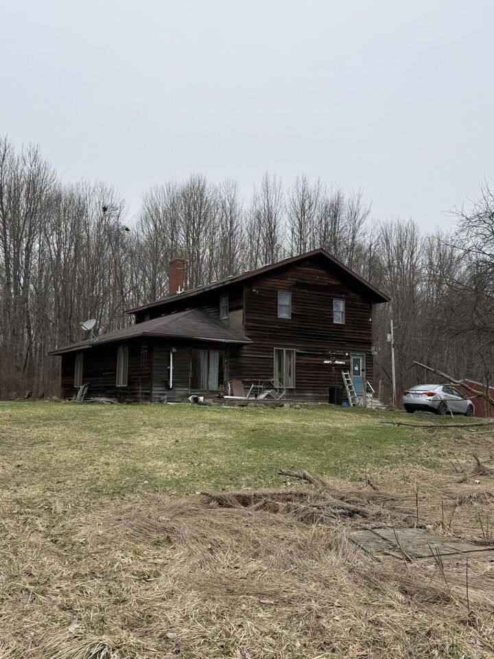 Property Photo:  2730 Fairview Road  MI 49111 