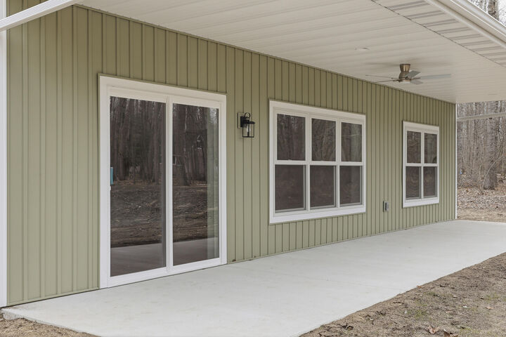 Property Photo:  9215 Edgewater Drive  MI 49346 