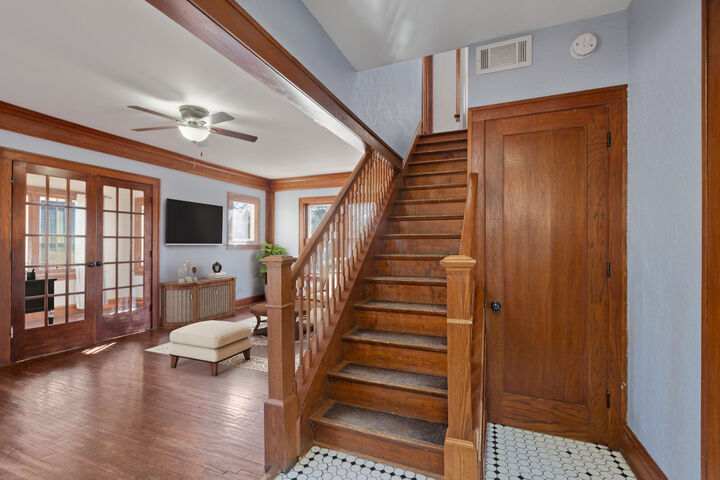 Property Photo:  371 North Street  IL 60120 