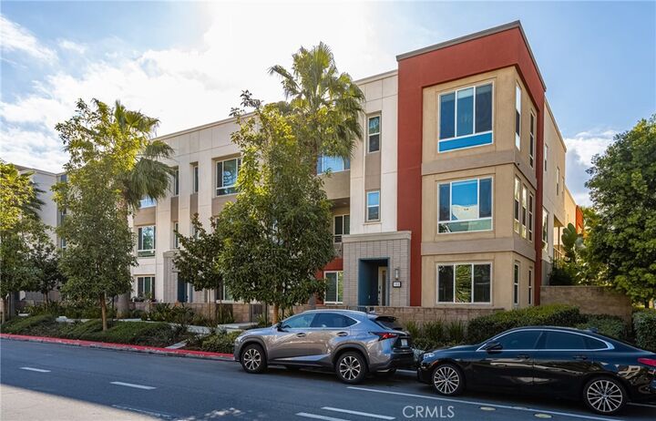 Property Photo: 143 Citysquare CA 92614