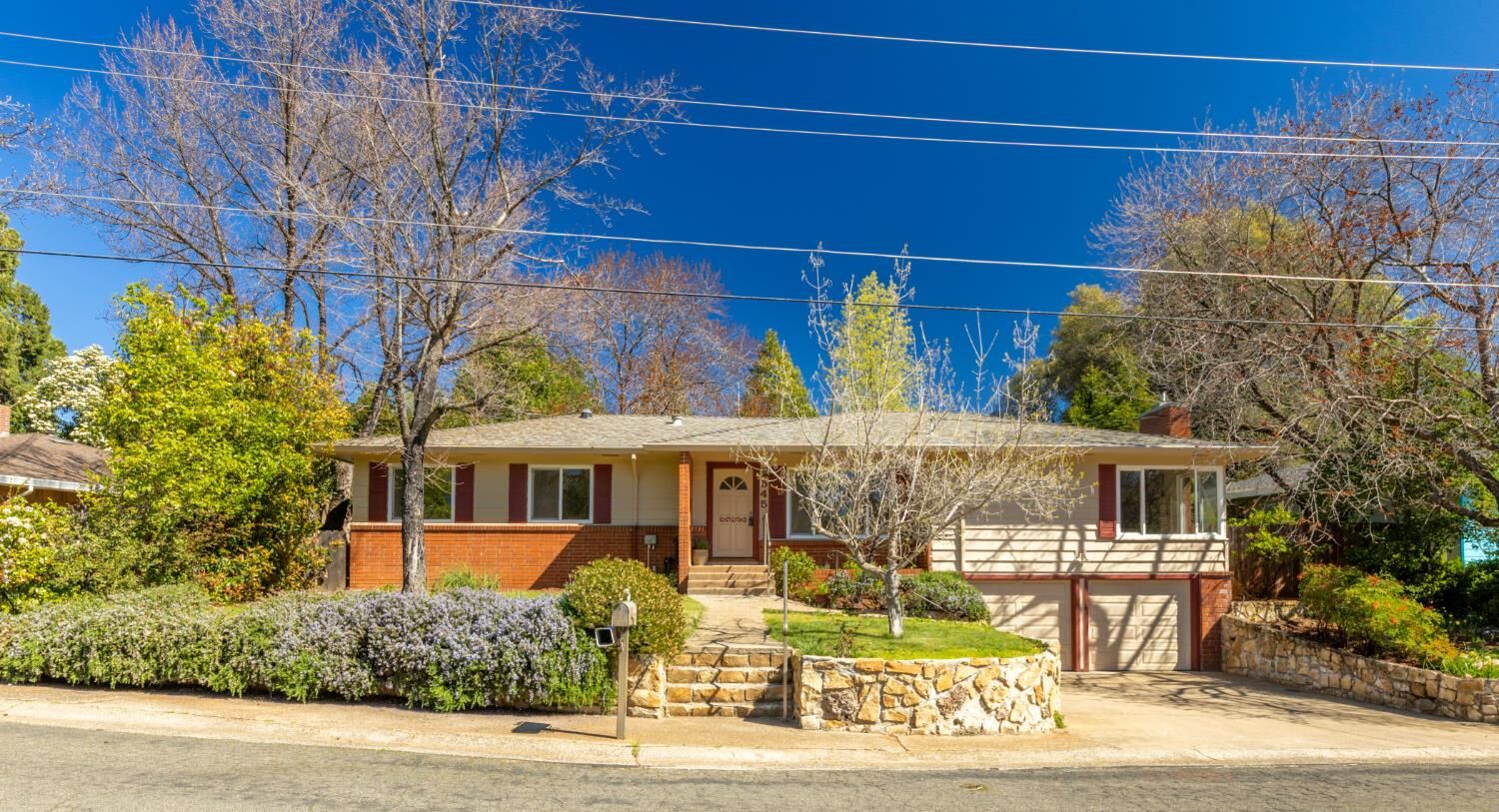 Property Photo: 545 Fairview Drive CA 95667