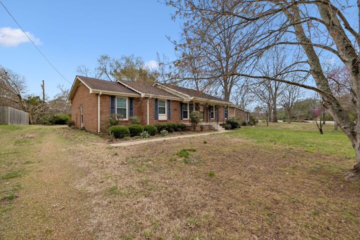 Property Photo: 8040 Sawyer Brown Rd TN 37221