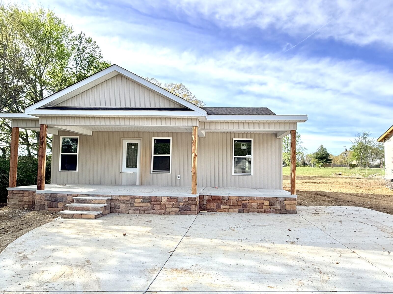Property Photo:  2313 E Lincoln St  TN 37388 