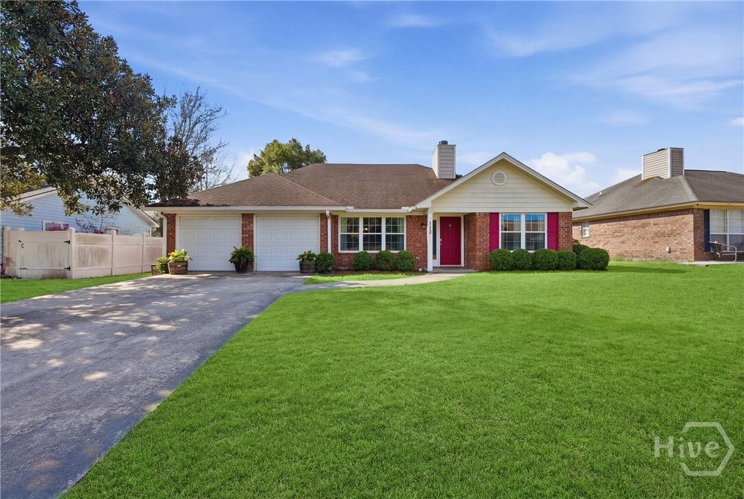 Property Photo:  113 Mapmaker Lane  GA 31410 